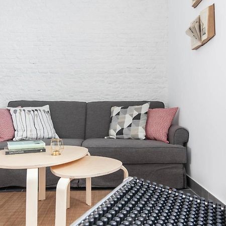 Spectacular Modern Apartment In The City Center Sevilla Bagian luar foto