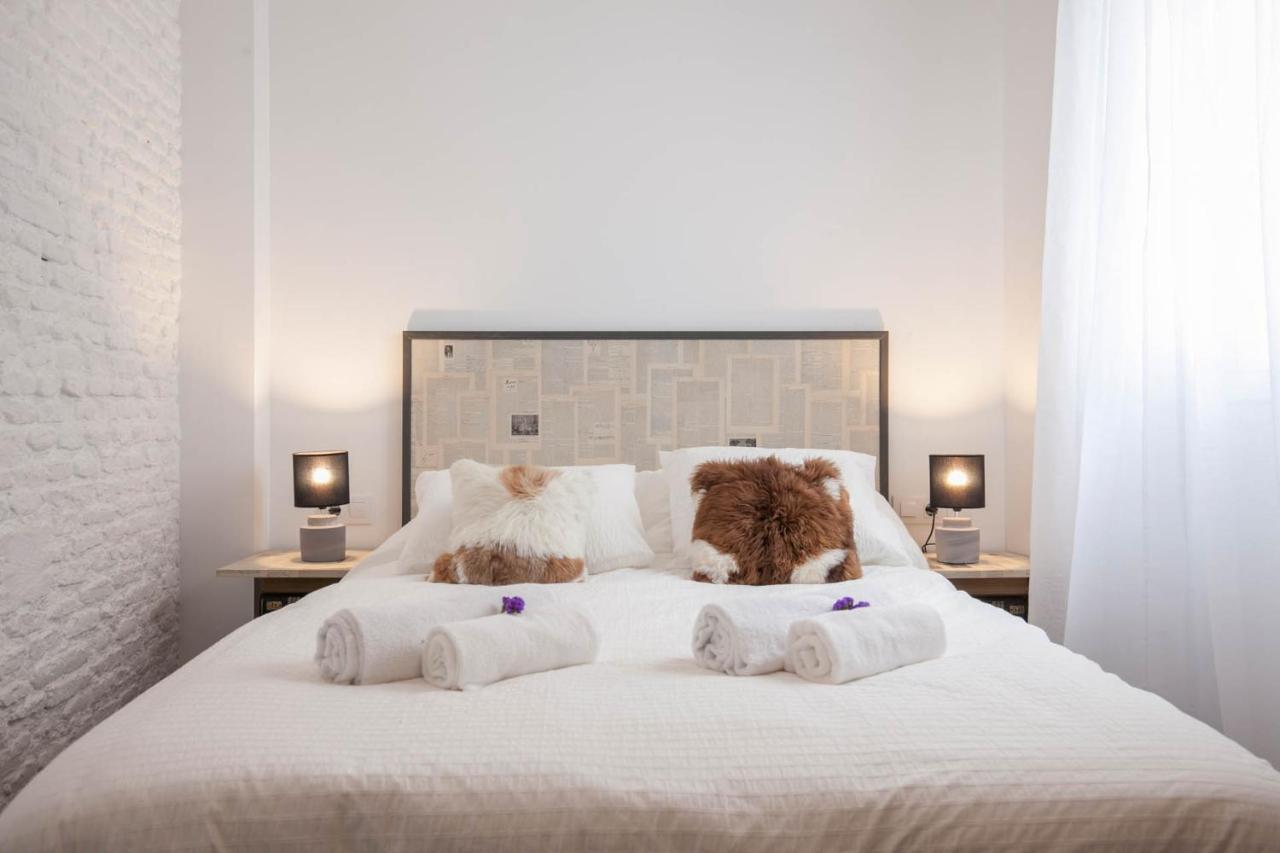 Spectacular Modern Apartment In The City Center Sevilla Bagian luar foto